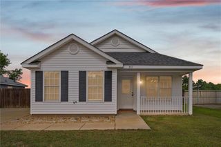 852 Hamilton Bridges Drive W, Mobile, AL 36695