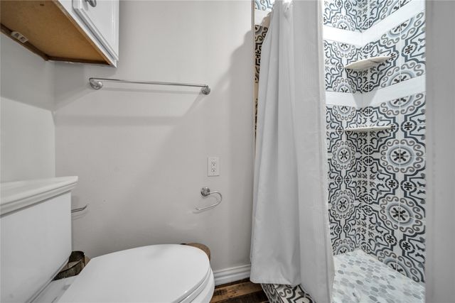 2516 Pinebluff Drive, Dallas, TX 75228