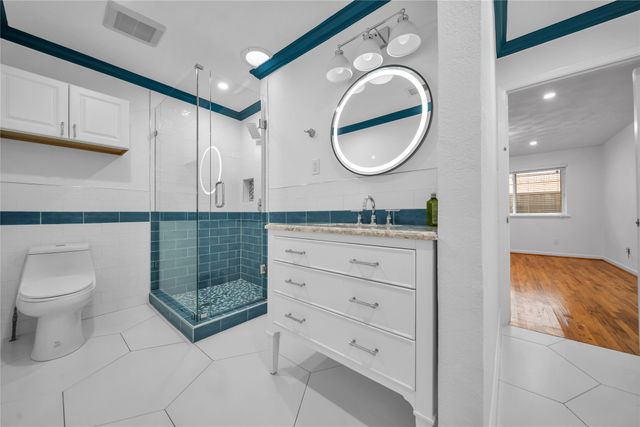 2516 Pinebluff Drive, Dallas, TX 75228