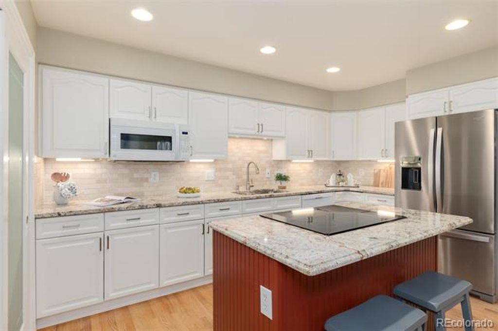 Image 20 of property listing at 9476 Southern Hills Circle, Lone Tree, CO 80124