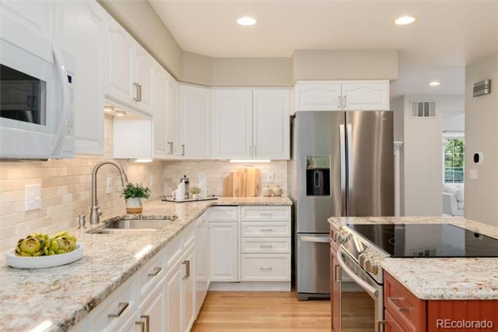 Image 21 of property listing at 9476 Southern Hills Circle, Lone Tree, CO 80124