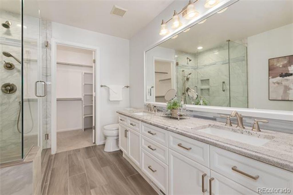 Image 28 of property listing at 9476 Southern Hills Circle, Lone Tree, CO 80124