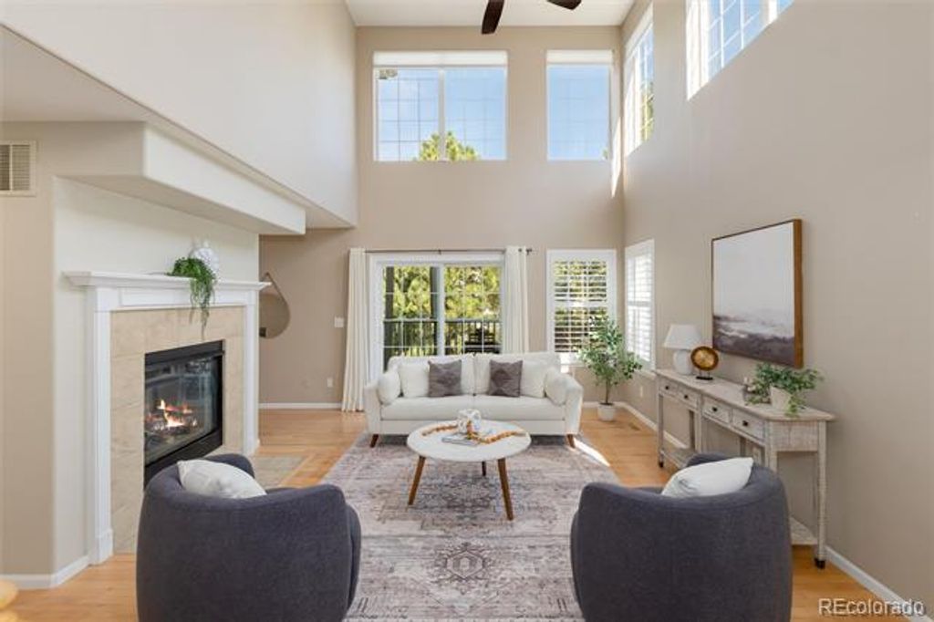 Image 6 of property listing at 9476 Southern Hills Circle, Lone Tree, CO 80124