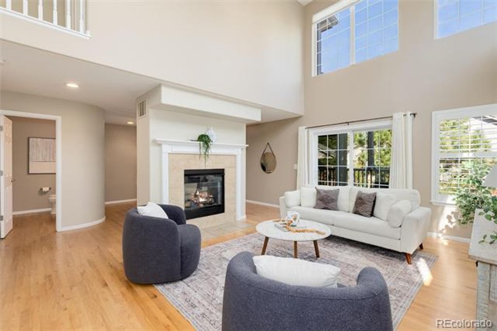 Image 7 of property listing at 9476 Southern Hills Circle, Lone Tree, CO 80124