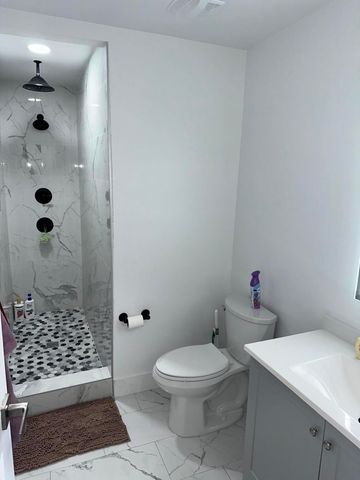 335 NW Hollywood Boulevard, Fort Walton Beach, FL 32548
