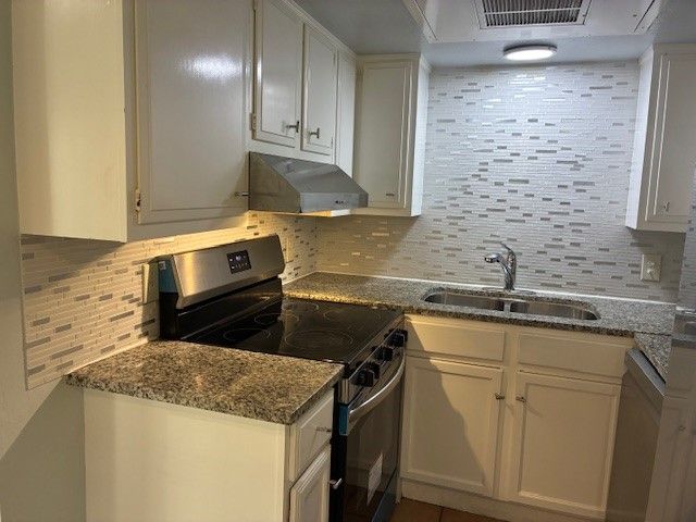 425 S Oak Street 101, Arlington, TX 76010