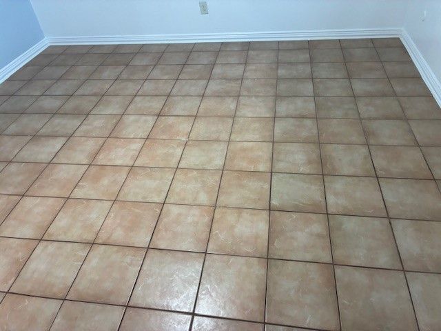 425 S Oak Street 101, Arlington, TX 76010