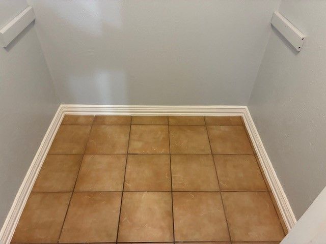 425 S Oak Street 101, Arlington, TX 76010