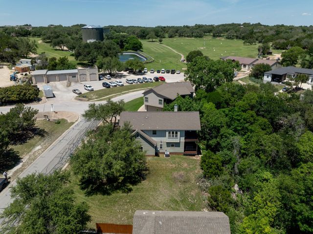 433 Venture BLVD S, Point Venture, TX 78645