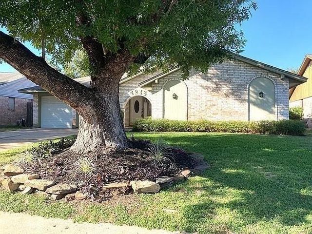 7218 Stonegate Drive, Houston, TX 77040
