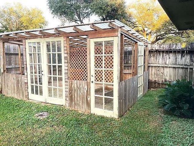 7218 Stonegate Drive, Houston, TX 77040