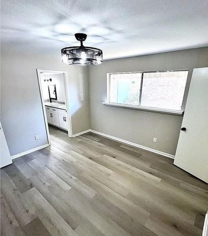 7218 Stonegate Drive, Houston, TX 77040