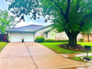 7218 Stonegate Drive, Houston, TX 77040