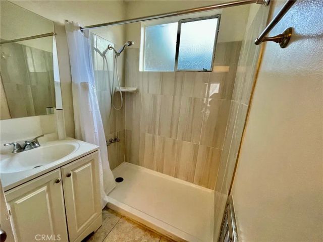 1433 N Bronson Avenue 2, Hollywood, CA 90028