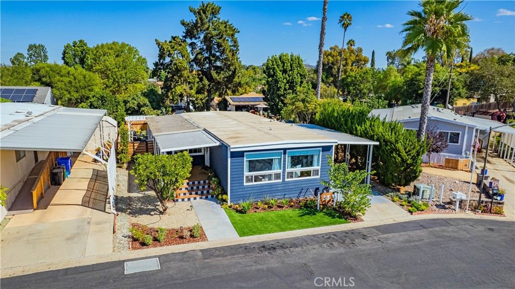 1120 E Mission Road 33, Fallbrook, CA 92028 — exterior