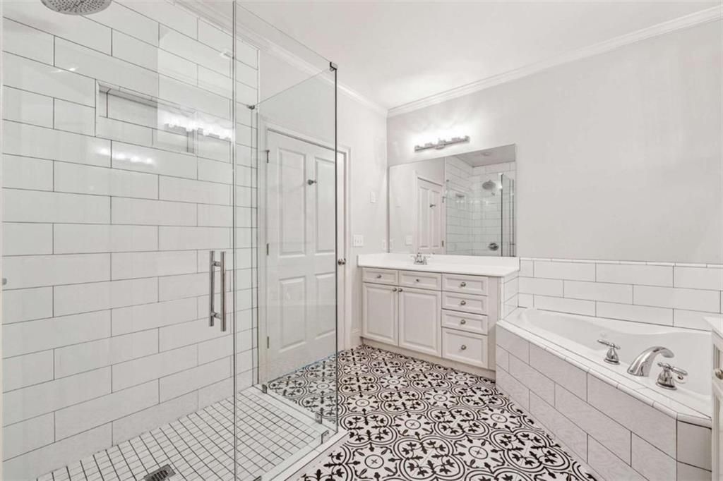 Image 18 of property listing at 10296 Quadrant Court, Alpharetta, GA 30022