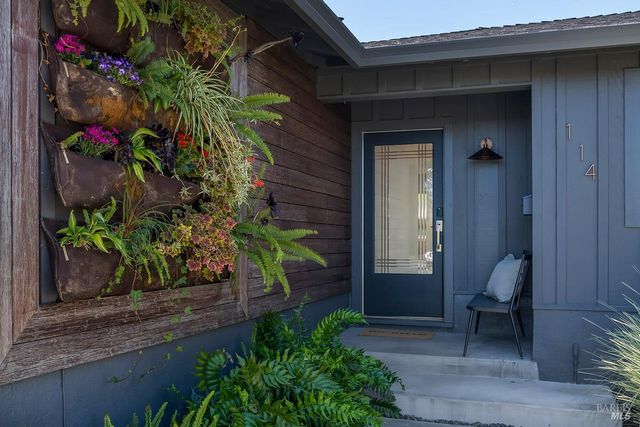 114 Golden Hind Psge, Corte Madera, CA 94925