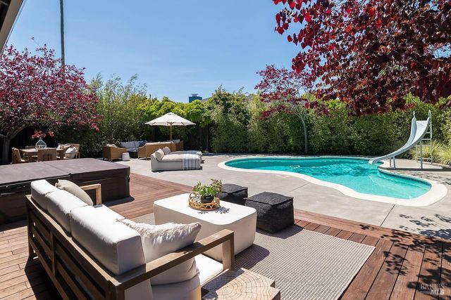 114 Golden Hind Psge, Corte Madera, CA 94925