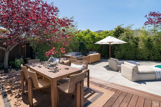 114 Golden Hind Psge, Corte Madera, CA 94925