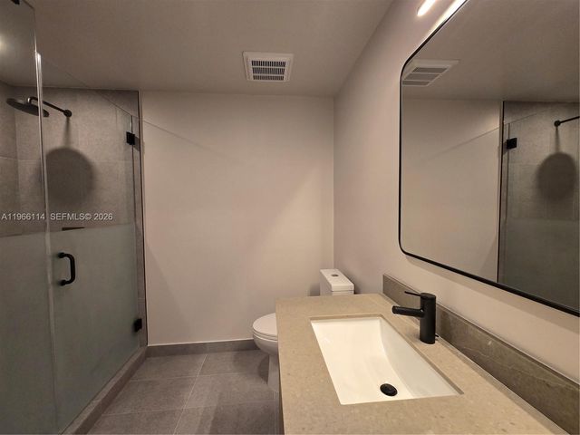 121 NE 5 ST 709, Miami, FL 33132