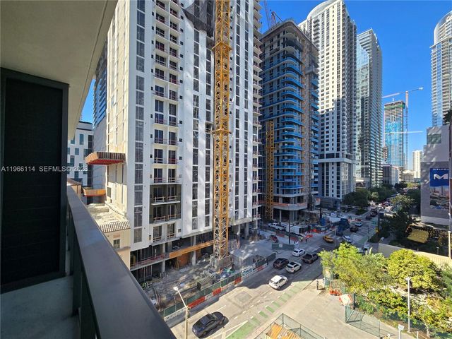 121 NE 5 ST 709, Miami, FL 33132