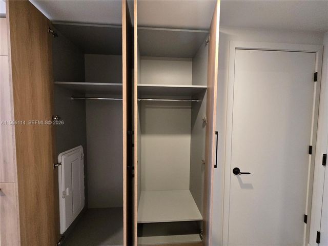 121 NE 5 ST 709, Miami, FL 33132