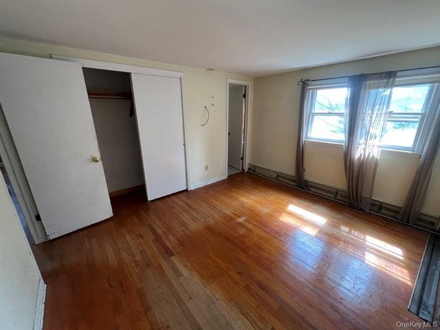 34 Birchwood Drive, New Windsor, NY 12553