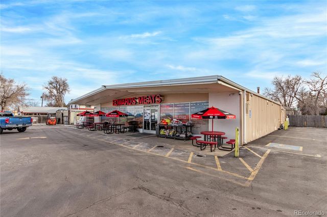 10640 W 46th Avenue, Wheat Ridge, CO 80033