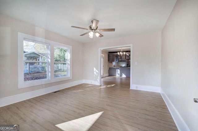 415 E 10th Street, Rome, GA 30161