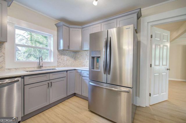 415 E 10th Street, Rome, GA 30161