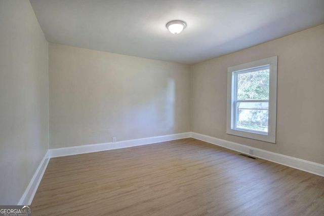 415 E 10th Street, Rome, GA 30161