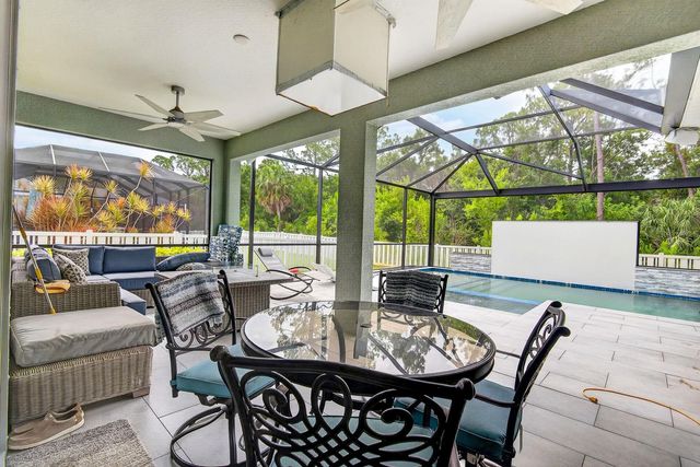 7428 RIDGELAKE CIRCLE, Bradenton, FL 34203