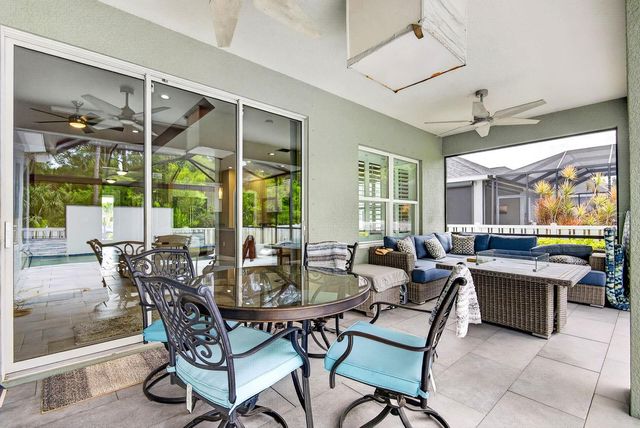 7428 RIDGELAKE CIRCLE, Bradenton, FL 34203