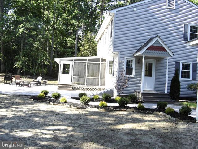 1306 COMMISSIONERS RD, Mullica Hill, NJ 08062
