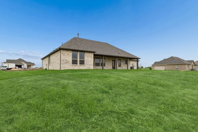 331 Wagon Trail, Waxahachie, TX 75165