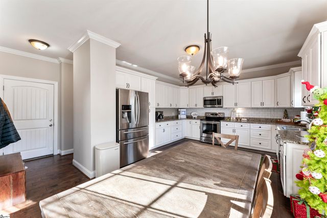 154 Woodstone Drive, Easley, SC 29642