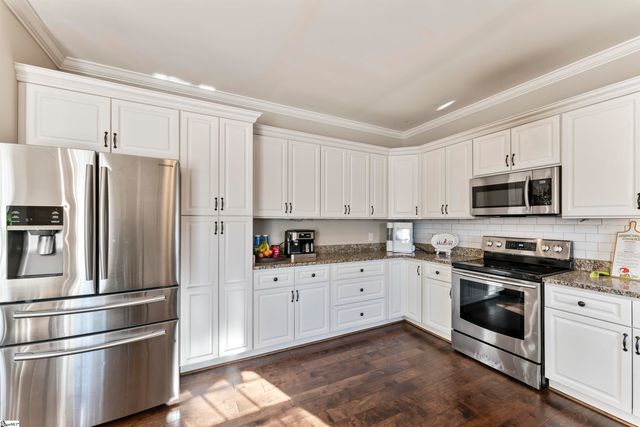 154 Woodstone Drive, Easley, SC 29642