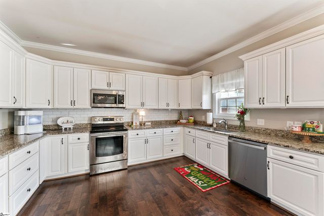 154 Woodstone Drive, Easley, SC 29642