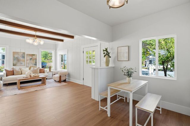 566 Everett Avenue, Palo Alto, CA 94301