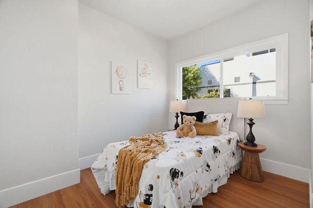 566 Everett Avenue, Palo Alto, CA 94301