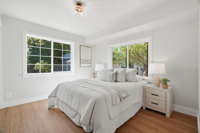 566 Everett Avenue, Palo Alto, CA 94301