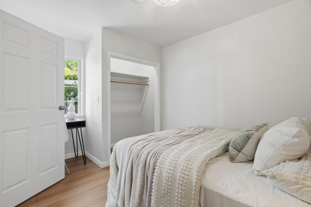 566 Everett Avenue, Palo Alto, CA 94301