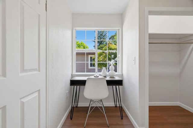 566 Everett Avenue, Palo Alto, CA 94301