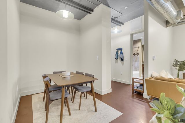 150 Bee Street 516, Charleston, SC 29401