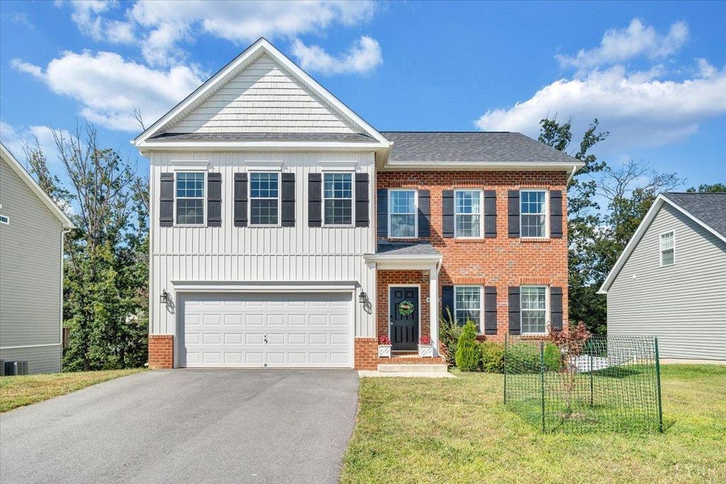 4933 Warrior Drive, Salem, VA 24153