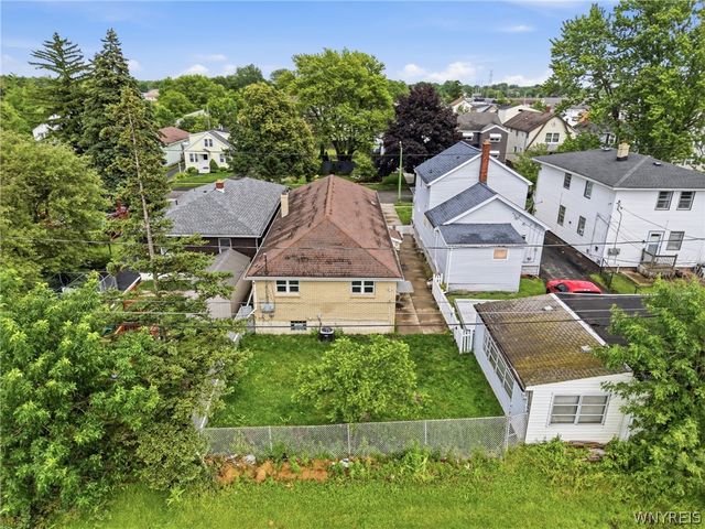 56 Awood Place, Cheektowaga, NY 14225
