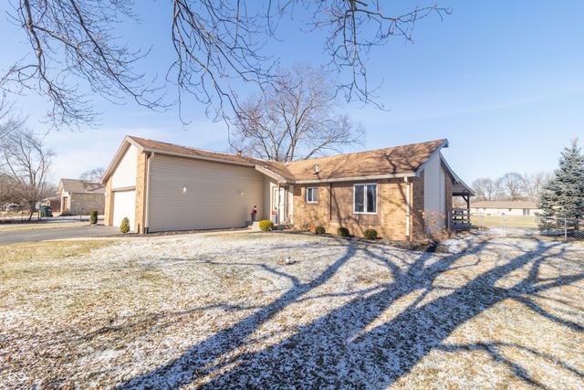 2110 Wayne Drive, Greenfield, IN 46140