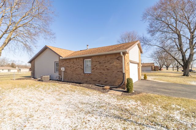 2110 Wayne Drive, Greenfield, IN 46140