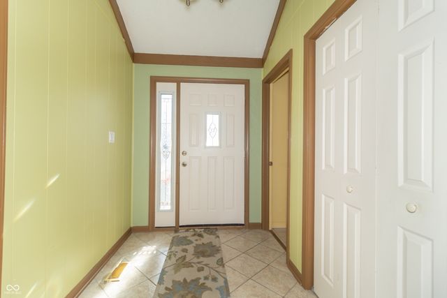 2110 Wayne Drive, Greenfield, IN 46140