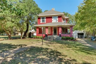 1111 W Sears Street, Denison, TX 75020